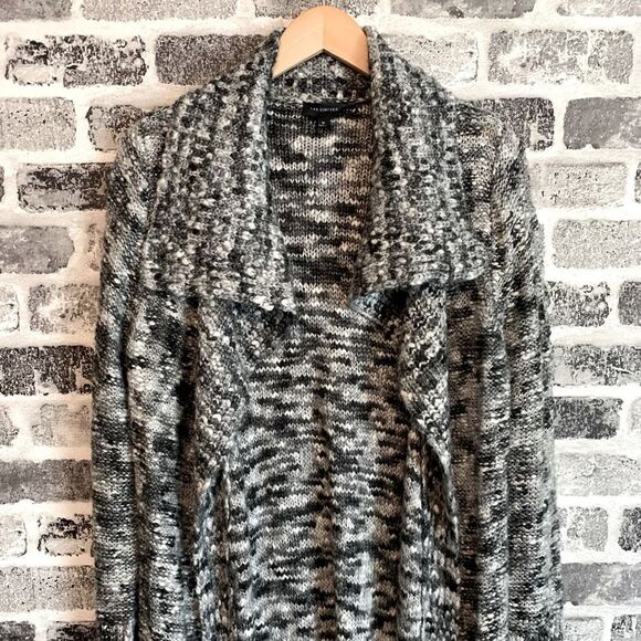 The Limited Gray Marbled Long Sweater Open Cardigan Size Medium - Picture 3 of 7